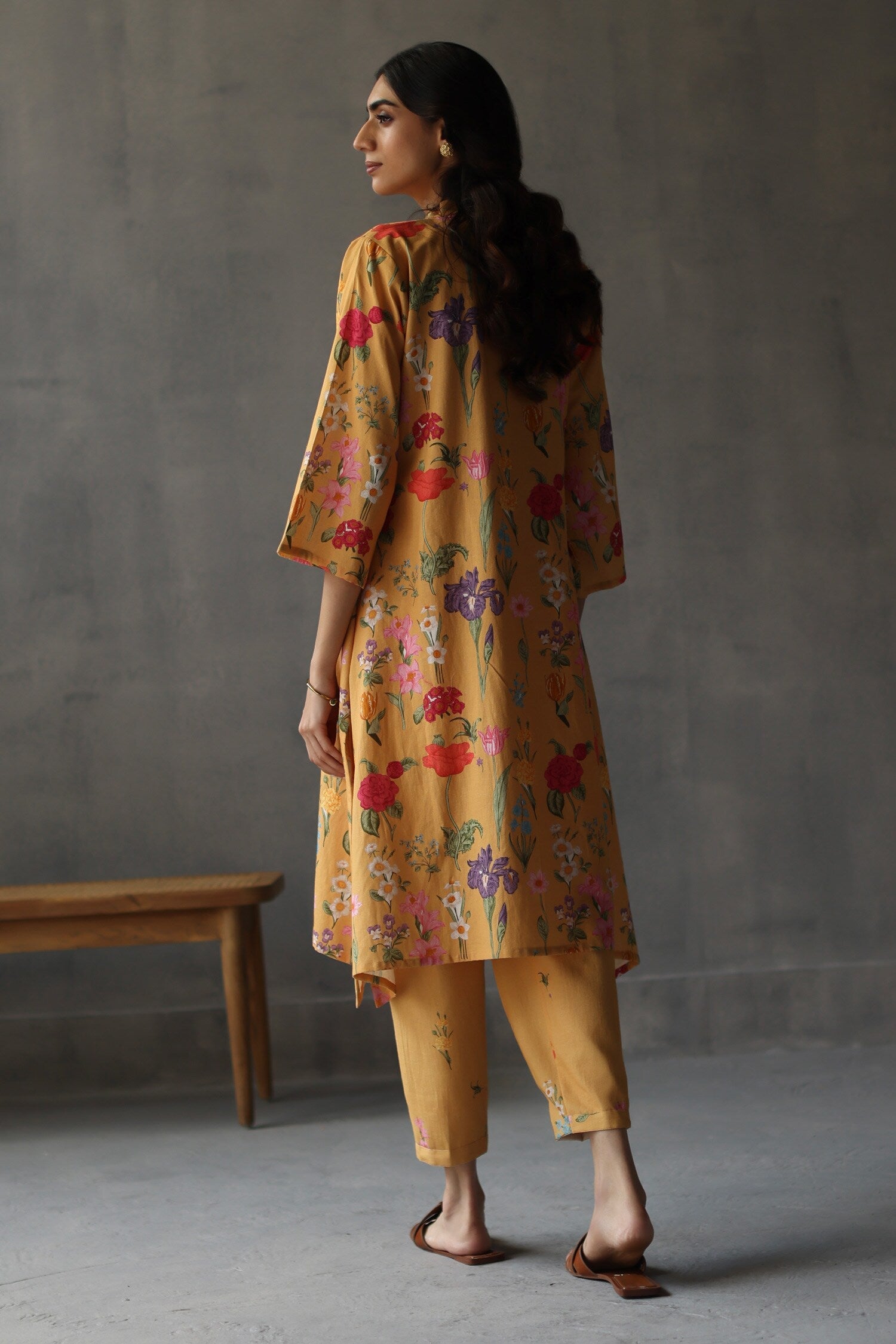 Women Floral Printed A-Line Kurta with Salwar
