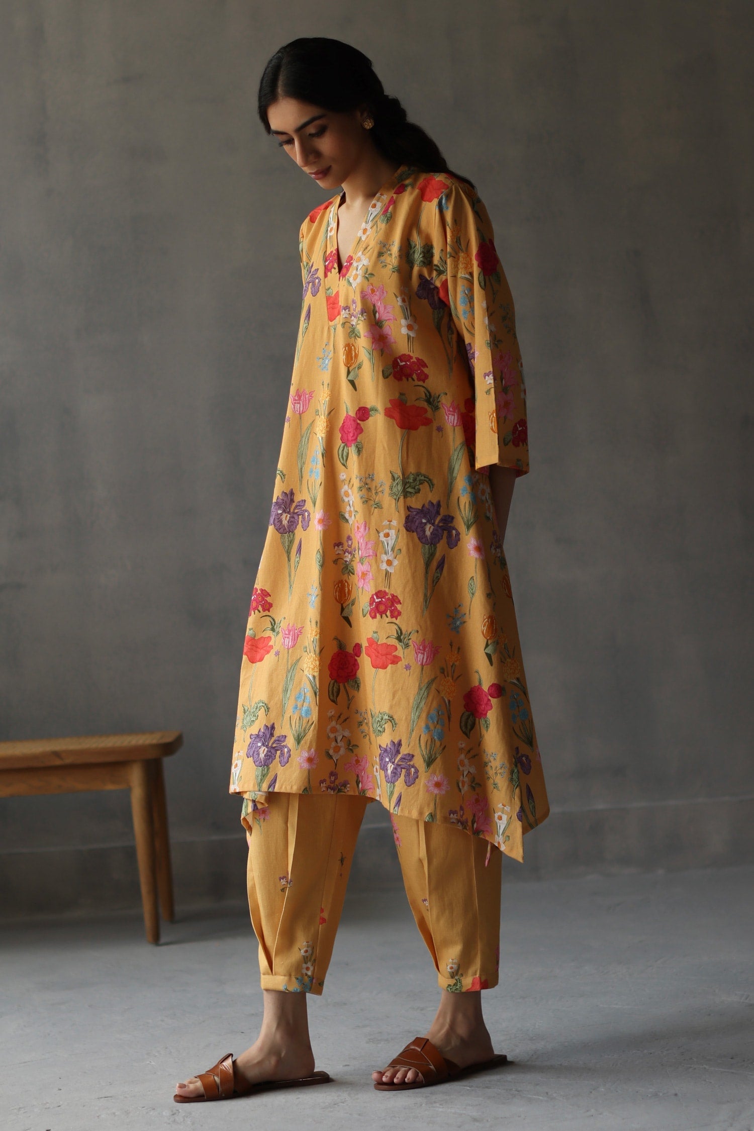 Women Floral Printed A-Line Kurta with Salwar
