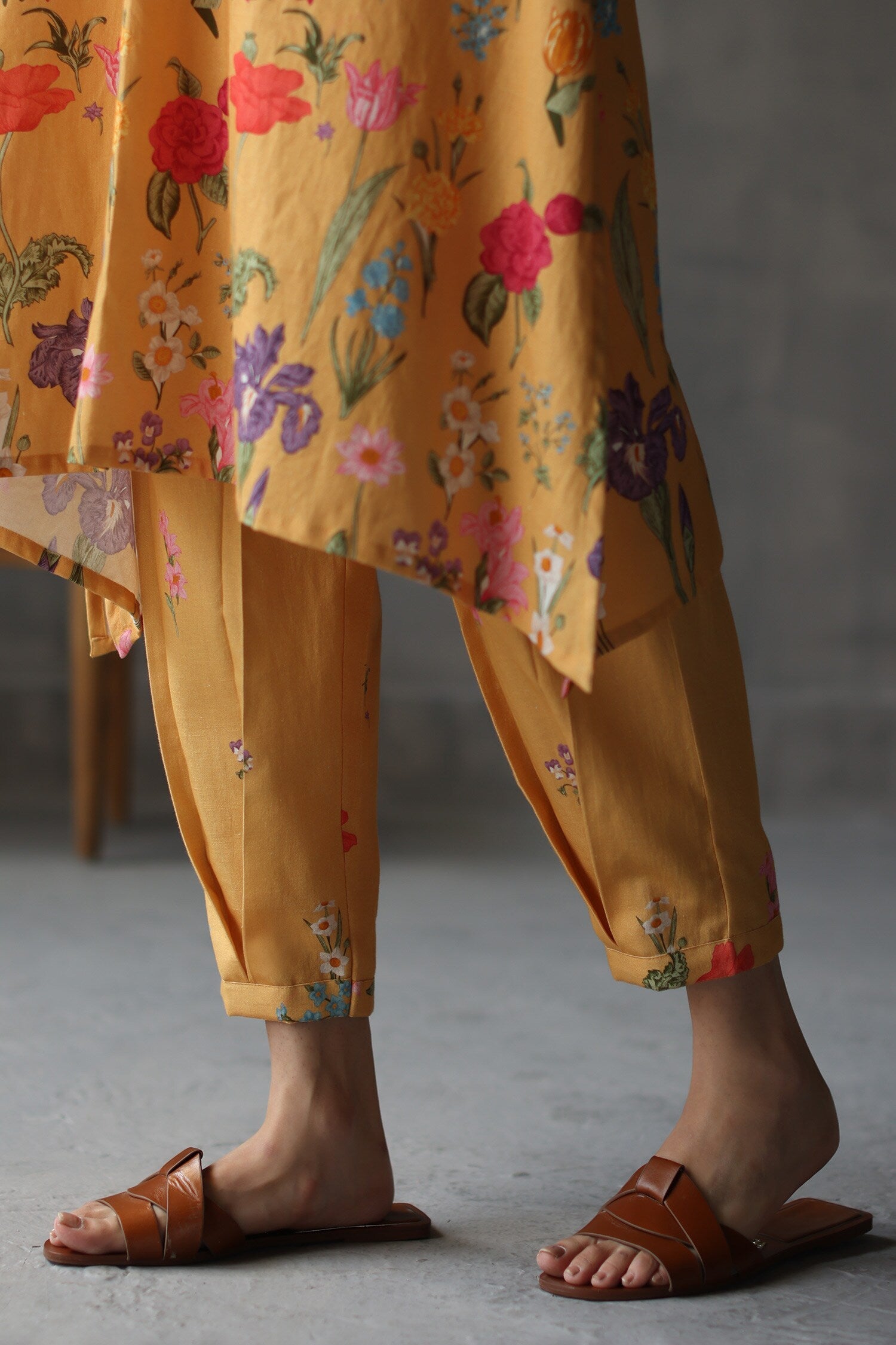 Women Floral Printed A-Line Kurta with Salwar