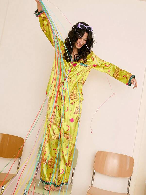 Chill nights Young Fashion Pajama Set For Women