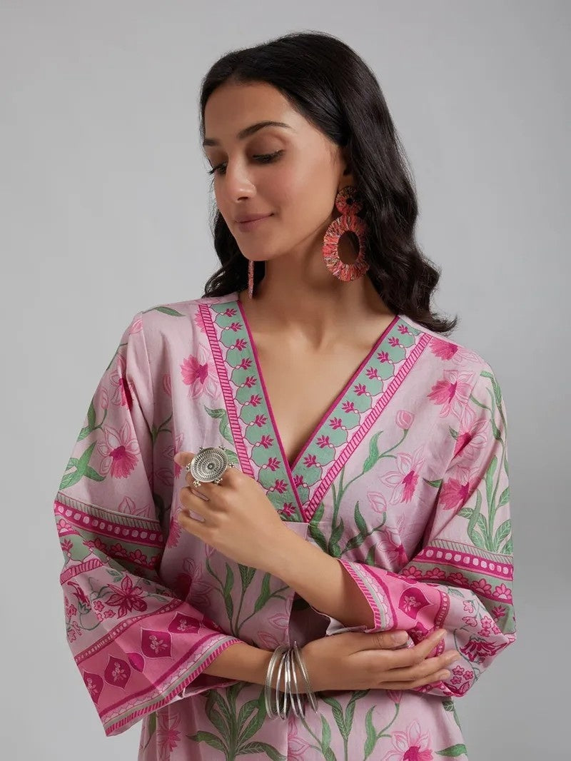Women Floral Printed V-Neck Kurta with Trousers & Dupatta