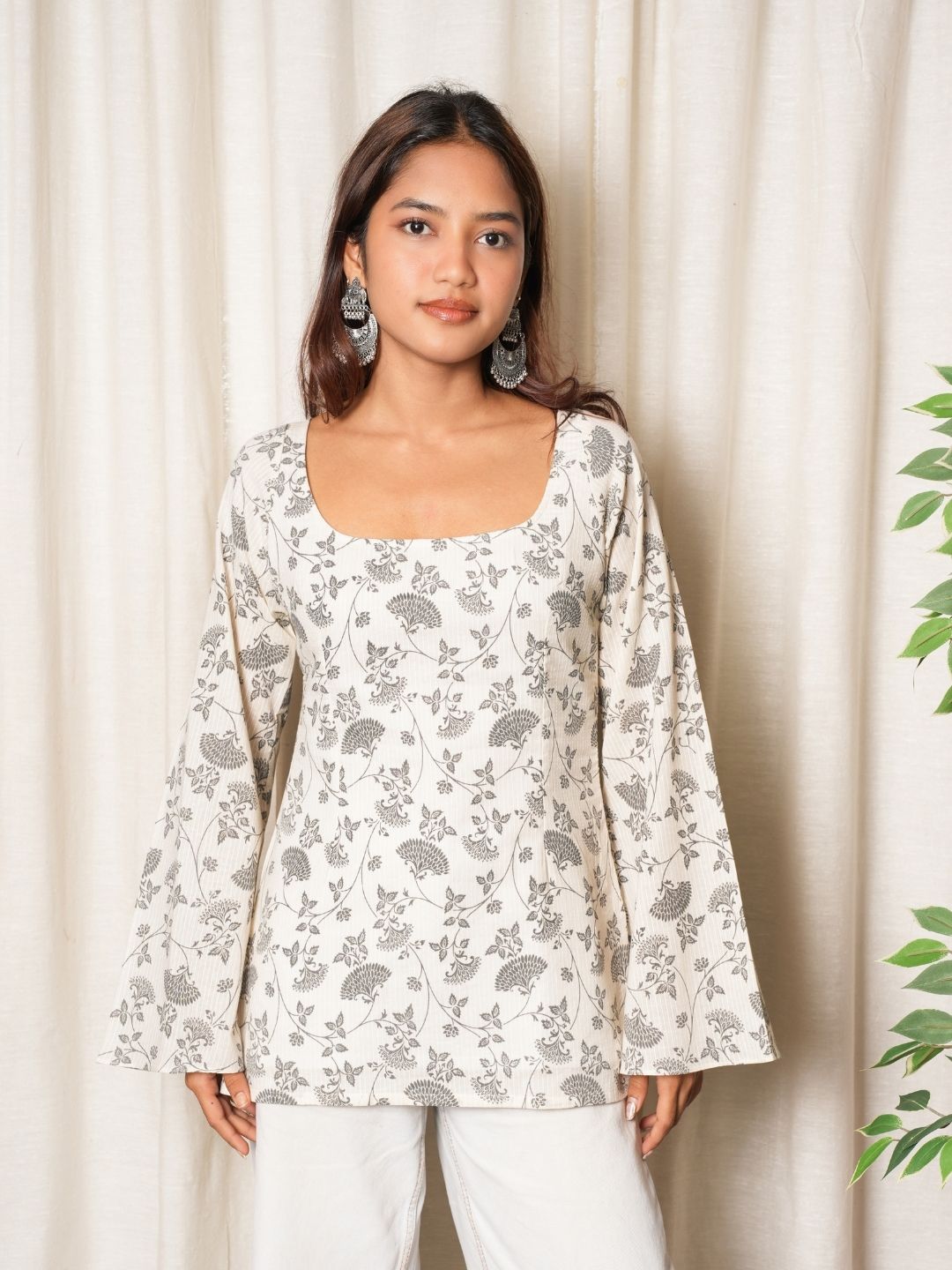 Muskan Deep Back Sleeved Kurti NISHORAMA