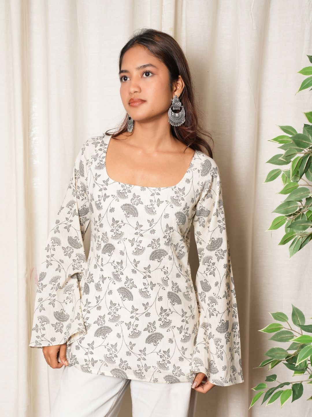 Muskan Deep Back Sleeved Kurti NISHORAMA