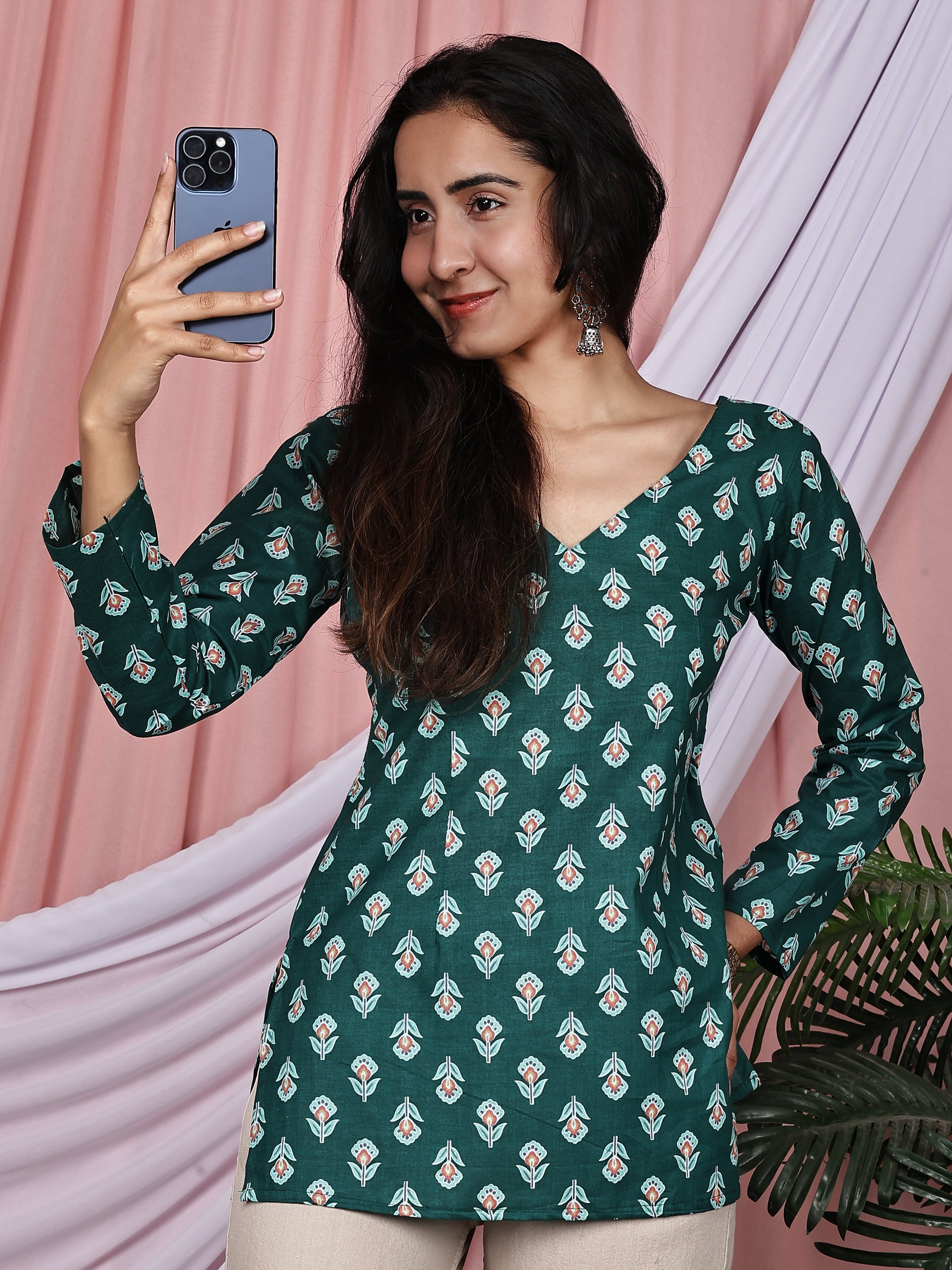 Bottle Green Floral Printed Pure Cotton V-Neck Tunic