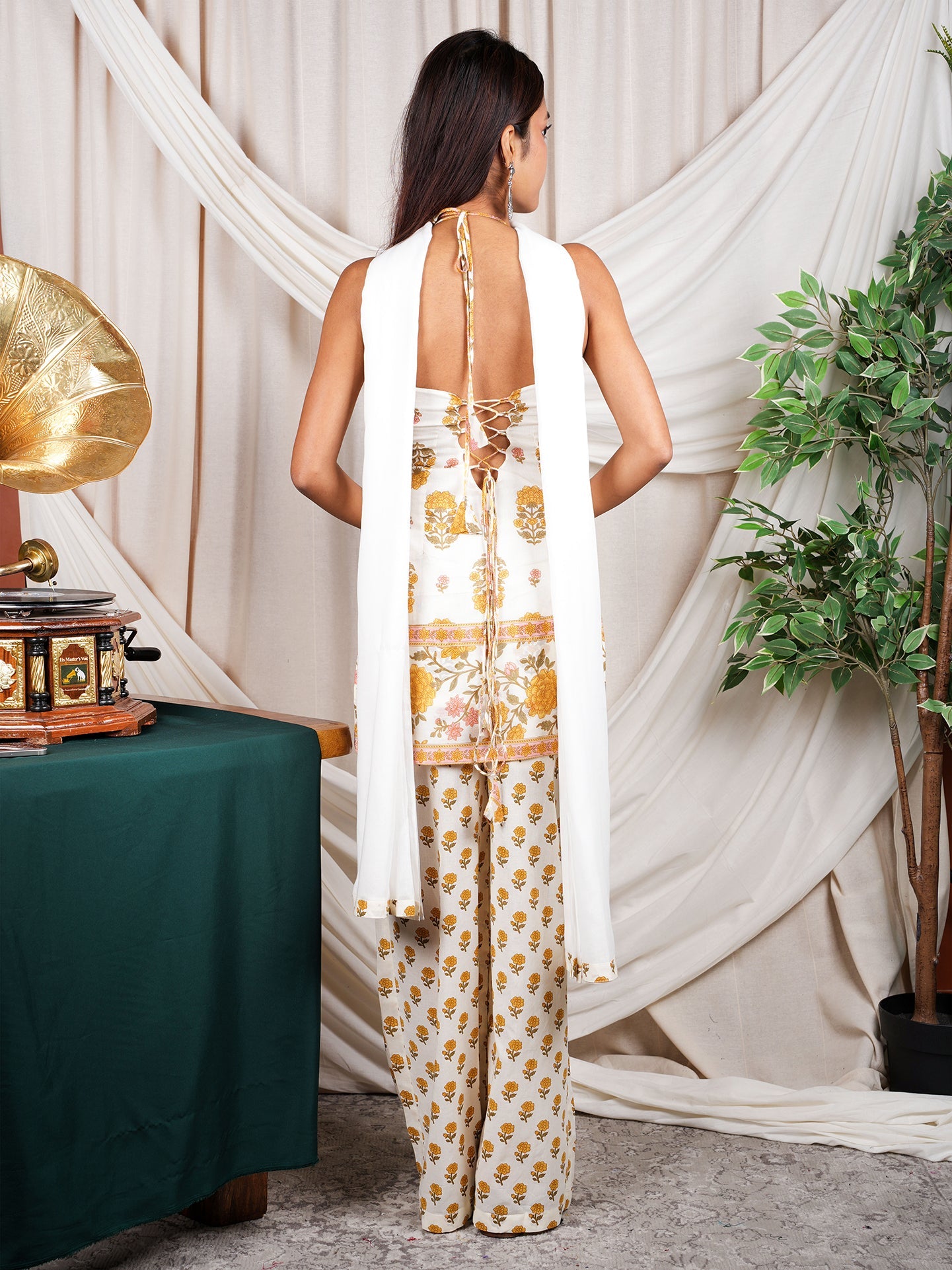 Jamna halterneck Corset Kurti Pant dupatta Set NISHORAMA