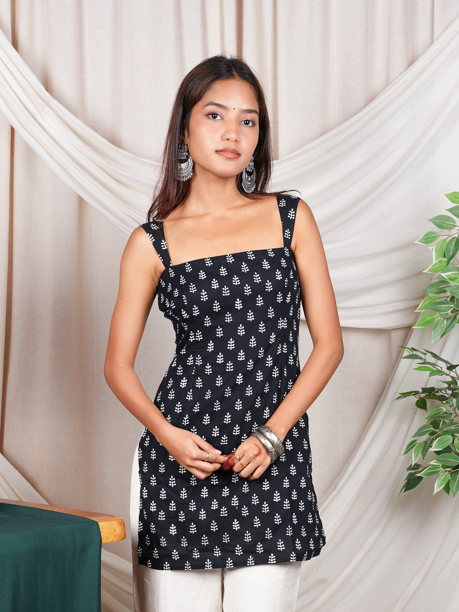 Nitara Wide Shoulder Strap Kurti NISHORAMA