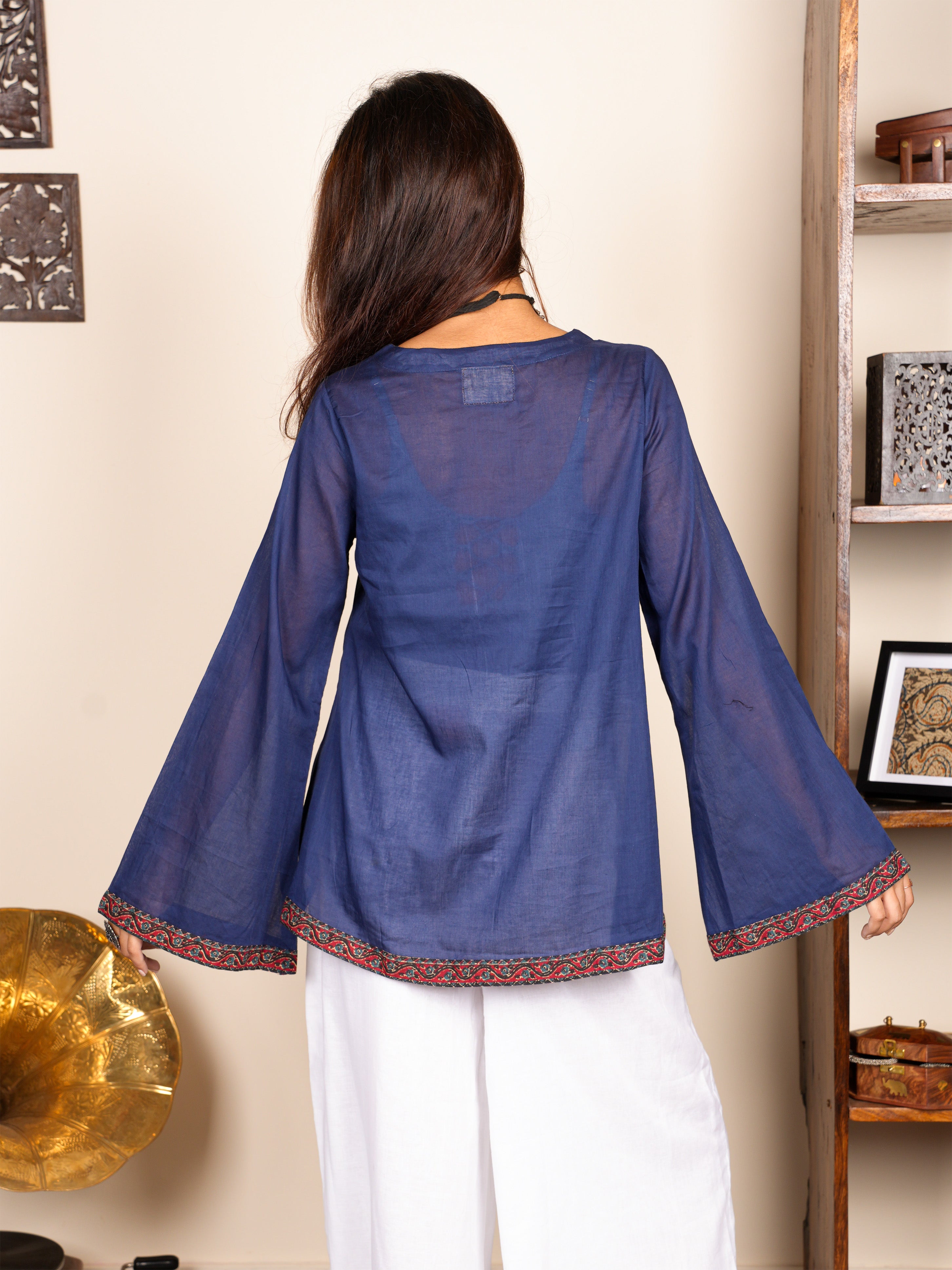 Sarayna Mul Cover-Up Kurti NISHORAMA
