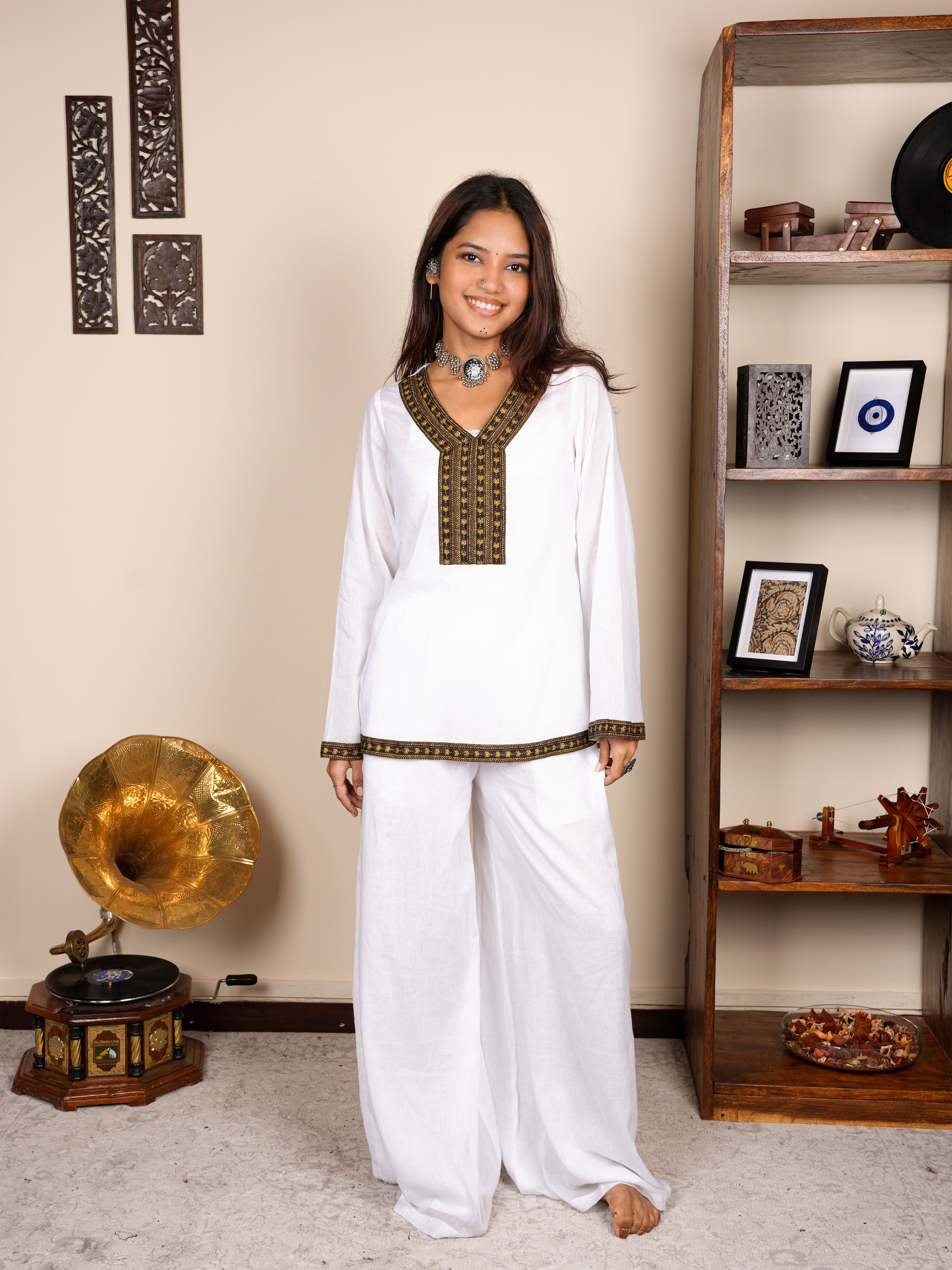 Sasi Mul Cover-Up Kurti NISHORAMA