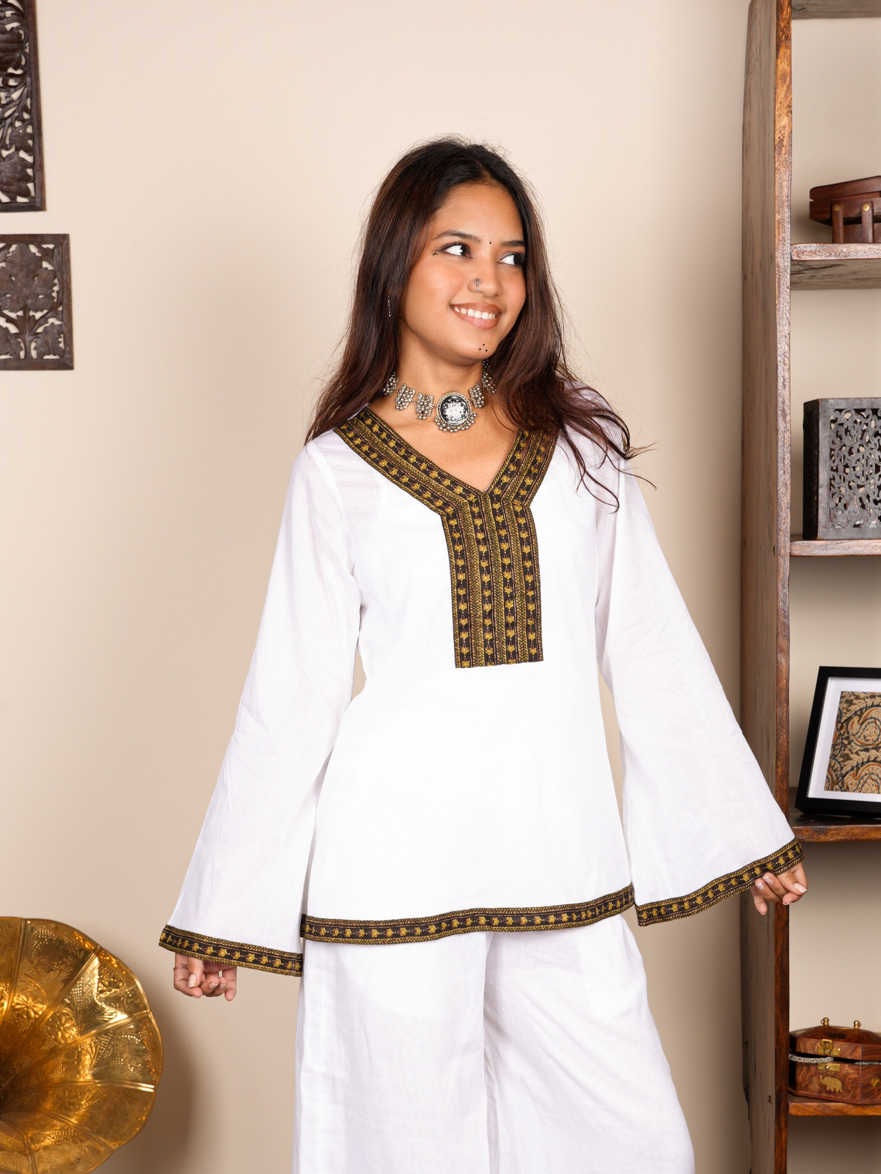 Sasi Mul Cover-Up Kurti NISHORAMA