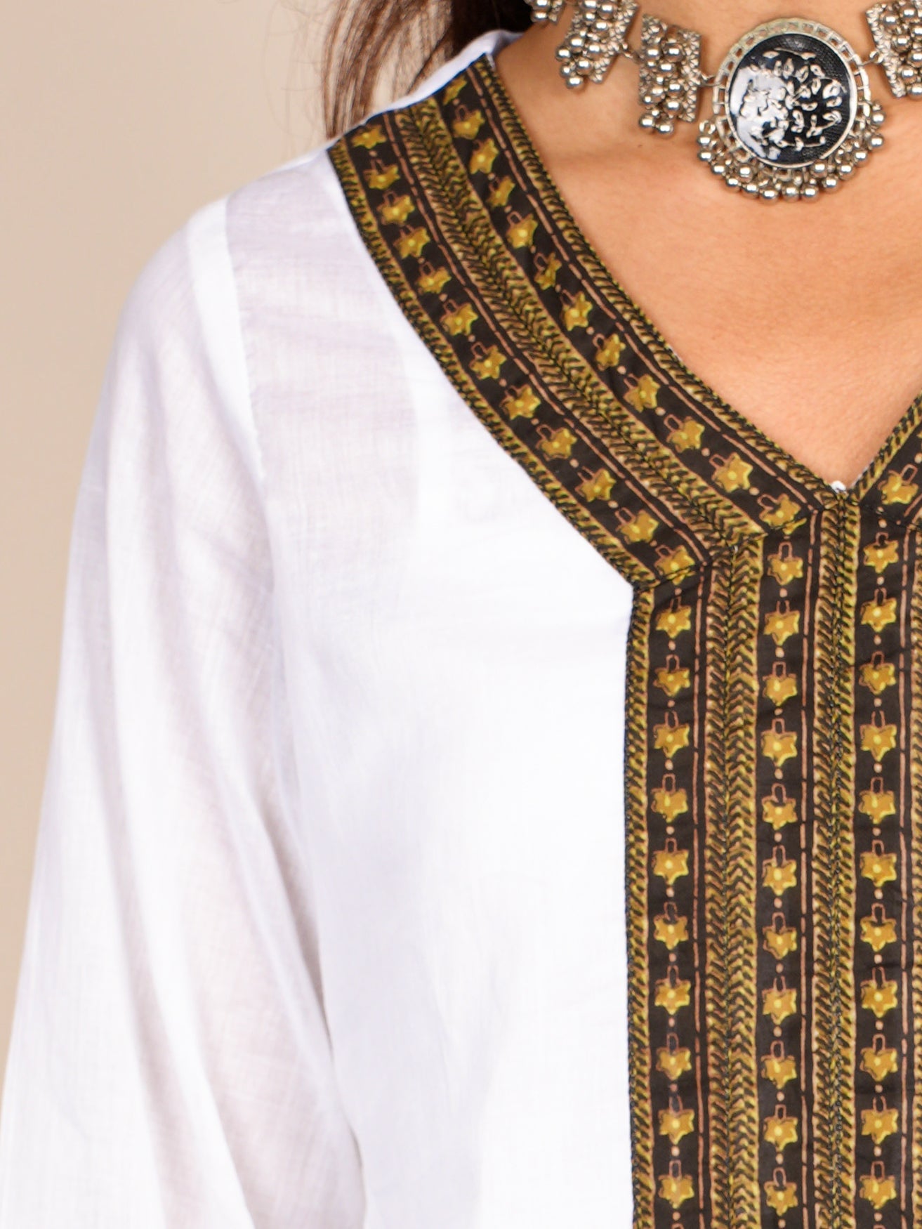 Sasi Mul Cover-Up Kurti NISHORAMA