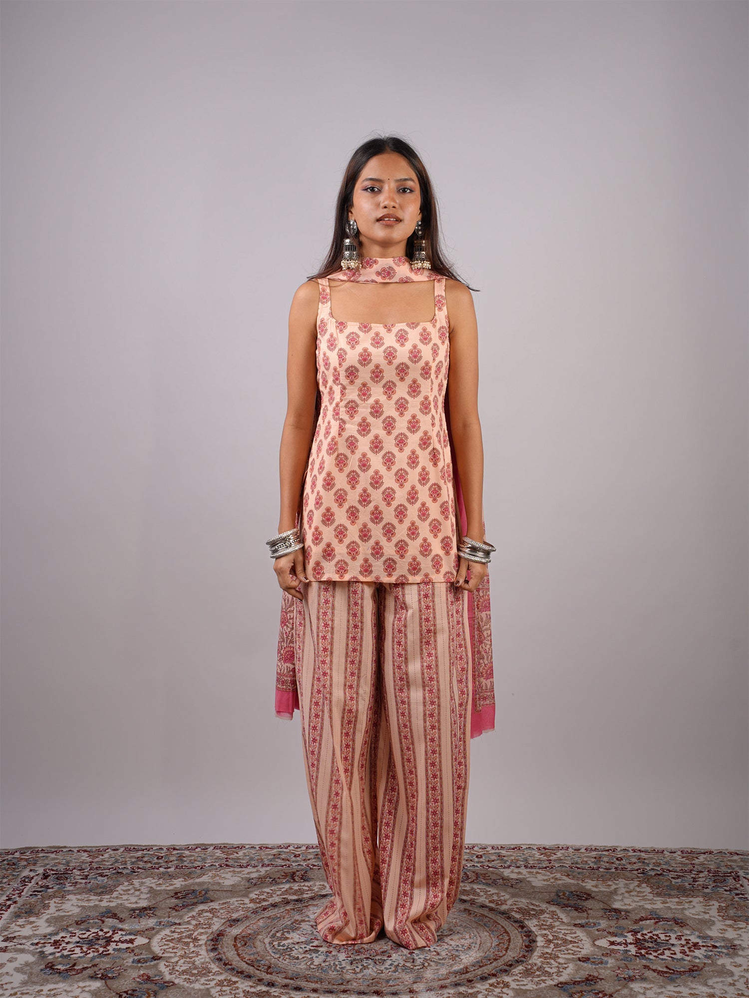Bul Bul Deep Back Kurti Dupatta & Pant Set NISHORAMA