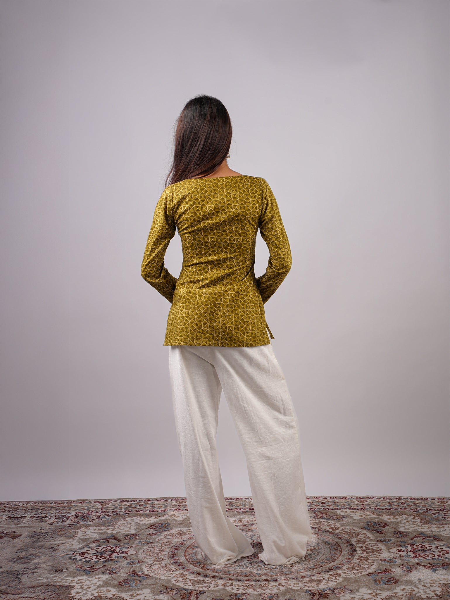 Alaya Sleeved Kurti NISHORAMA