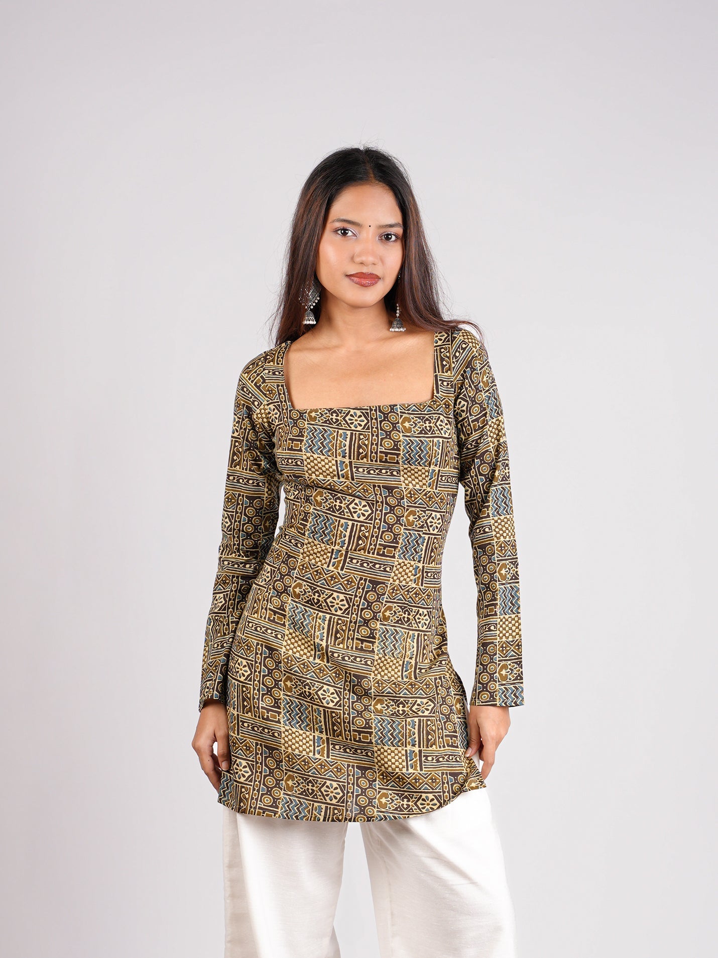 Kanak Sleeved Corset Kurti NISHORAMA