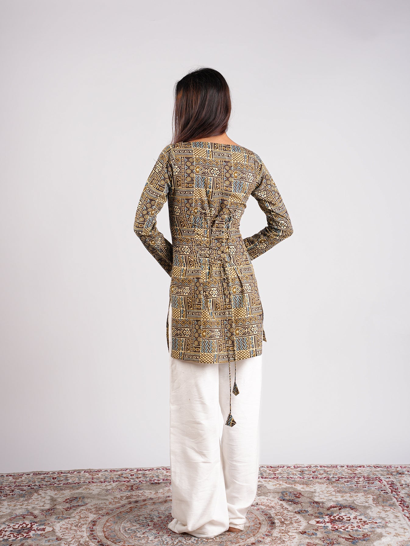 Kanak Sleeved Corset Kurti NISHORAMA