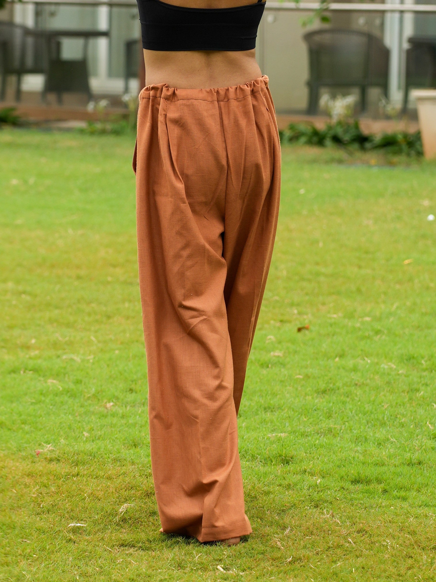 Brown Relaxed Pants NISHORAMA