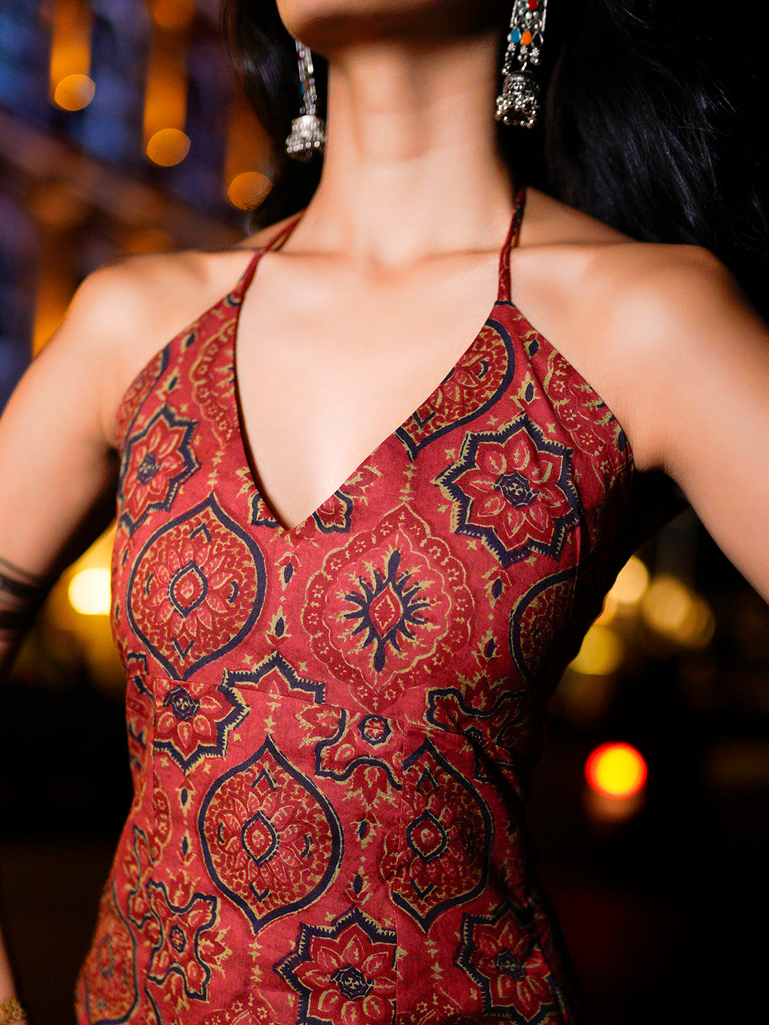 Araha halter neck top NISHORAMA
