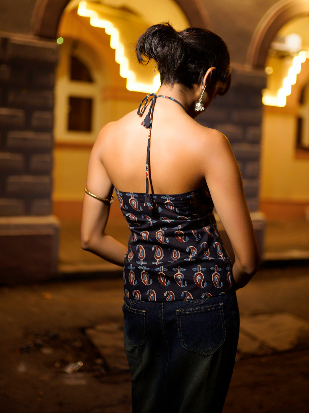 Kaya halter neck  top NISHORAMA