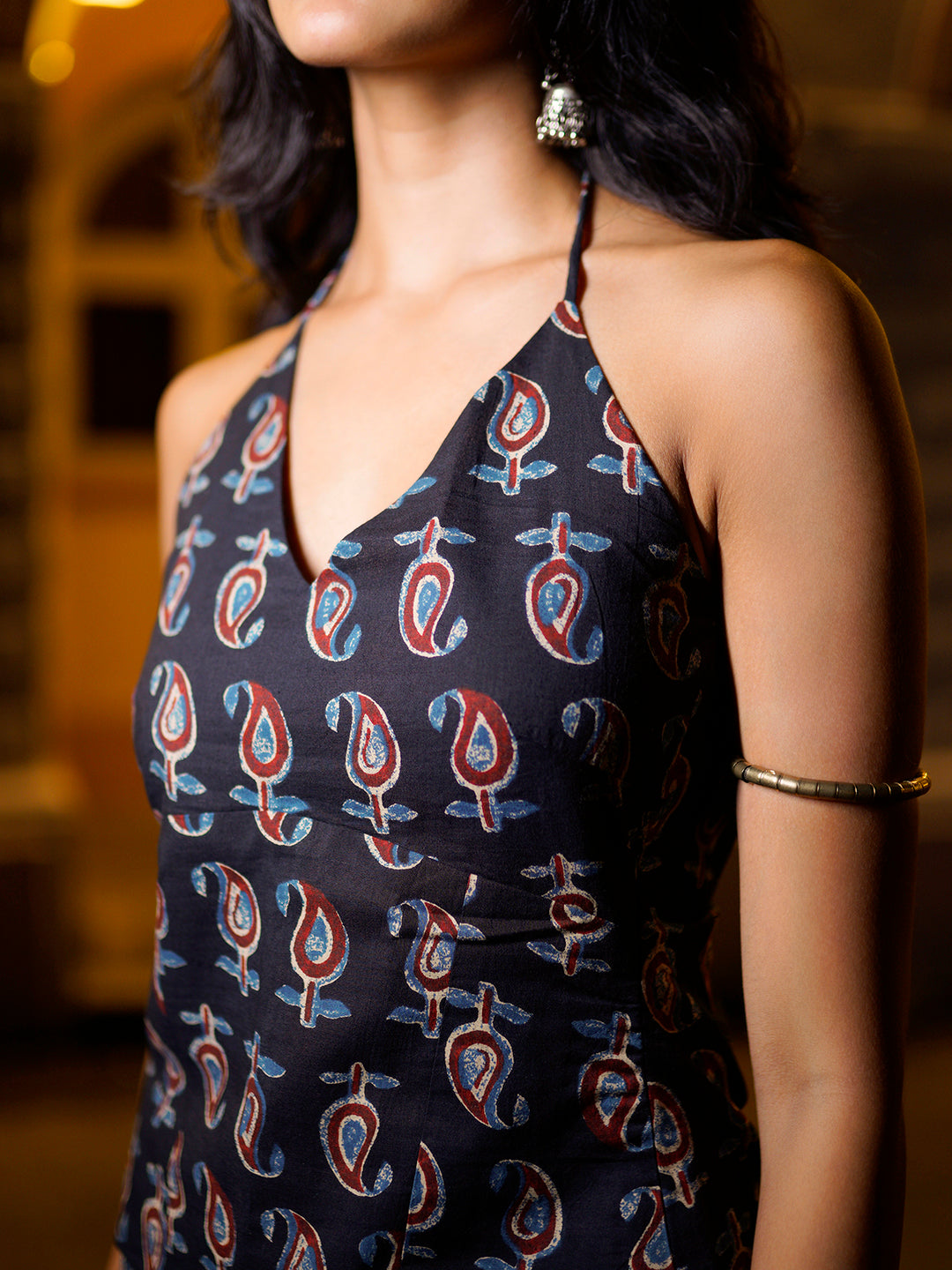 Kaya halter neck  top NISHORAMA