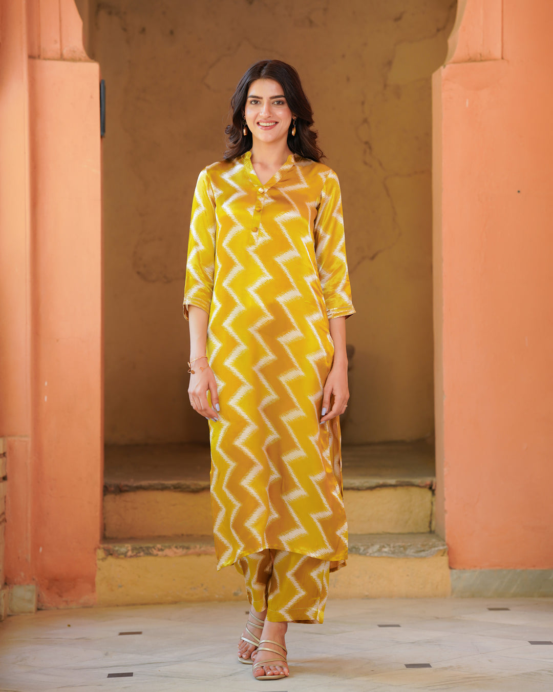 Pink And Mustard Zigzag Kurta Set (Muslin)