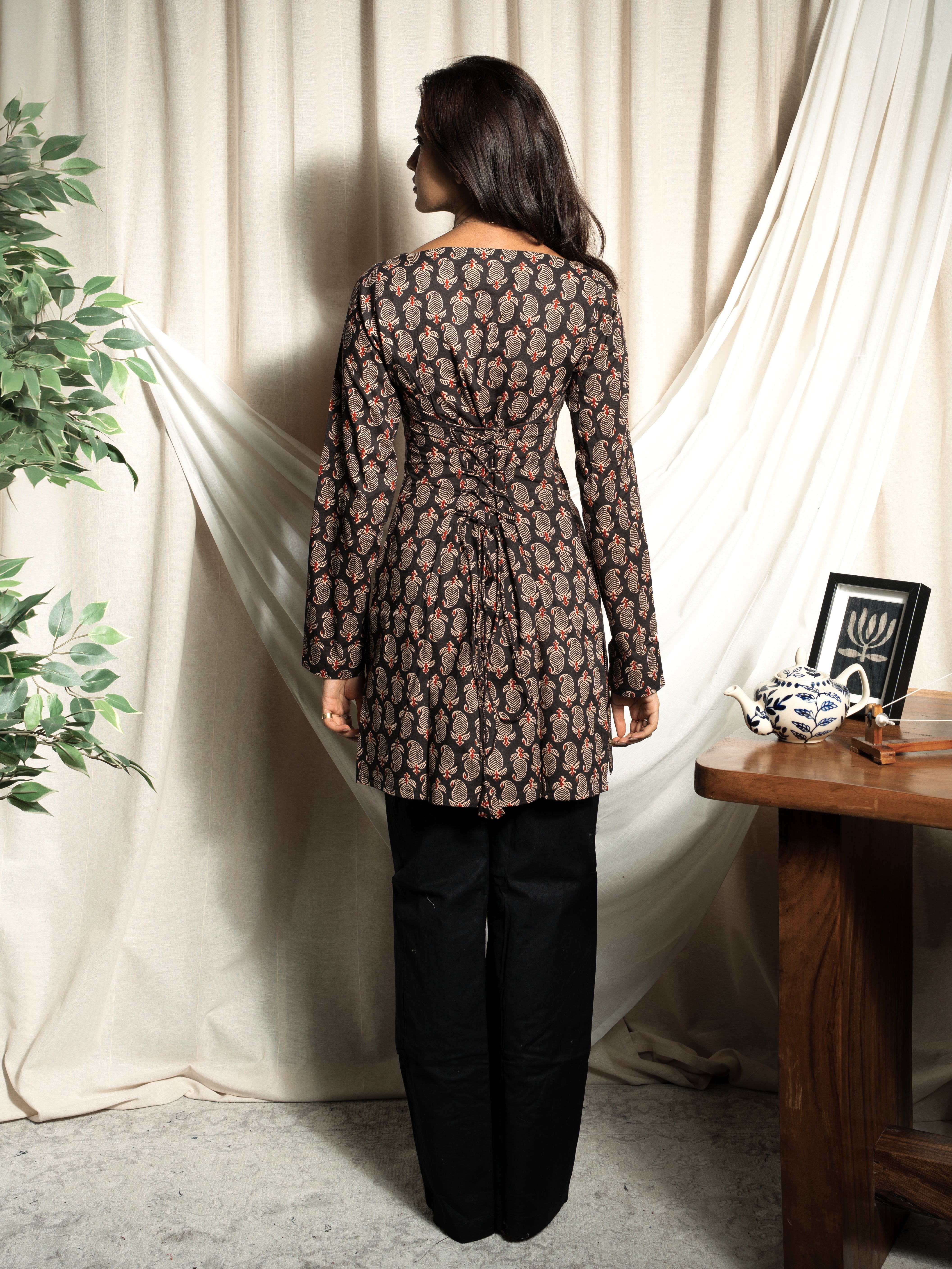 Juhi Black Full Sleeve Kurti NISHORAMA