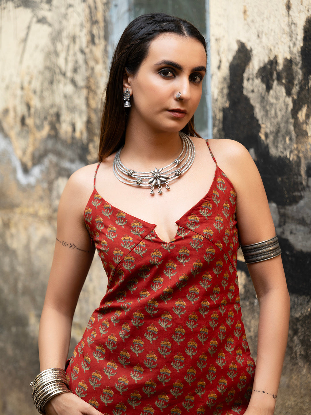 Reem top NISHORAMA