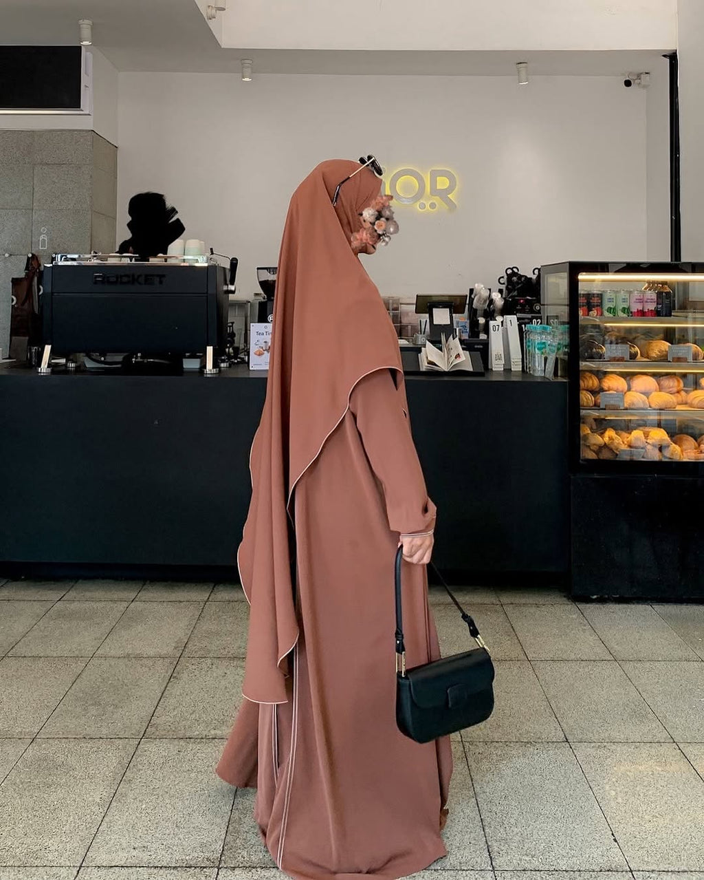Elegant Brown Abaya with Matching Khimar – Premium Modest Wear Abaya