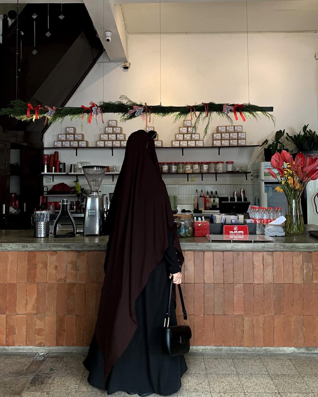 Elegant Black & Brown Two-Tone Abaya Set with Matching Khimar Abaya