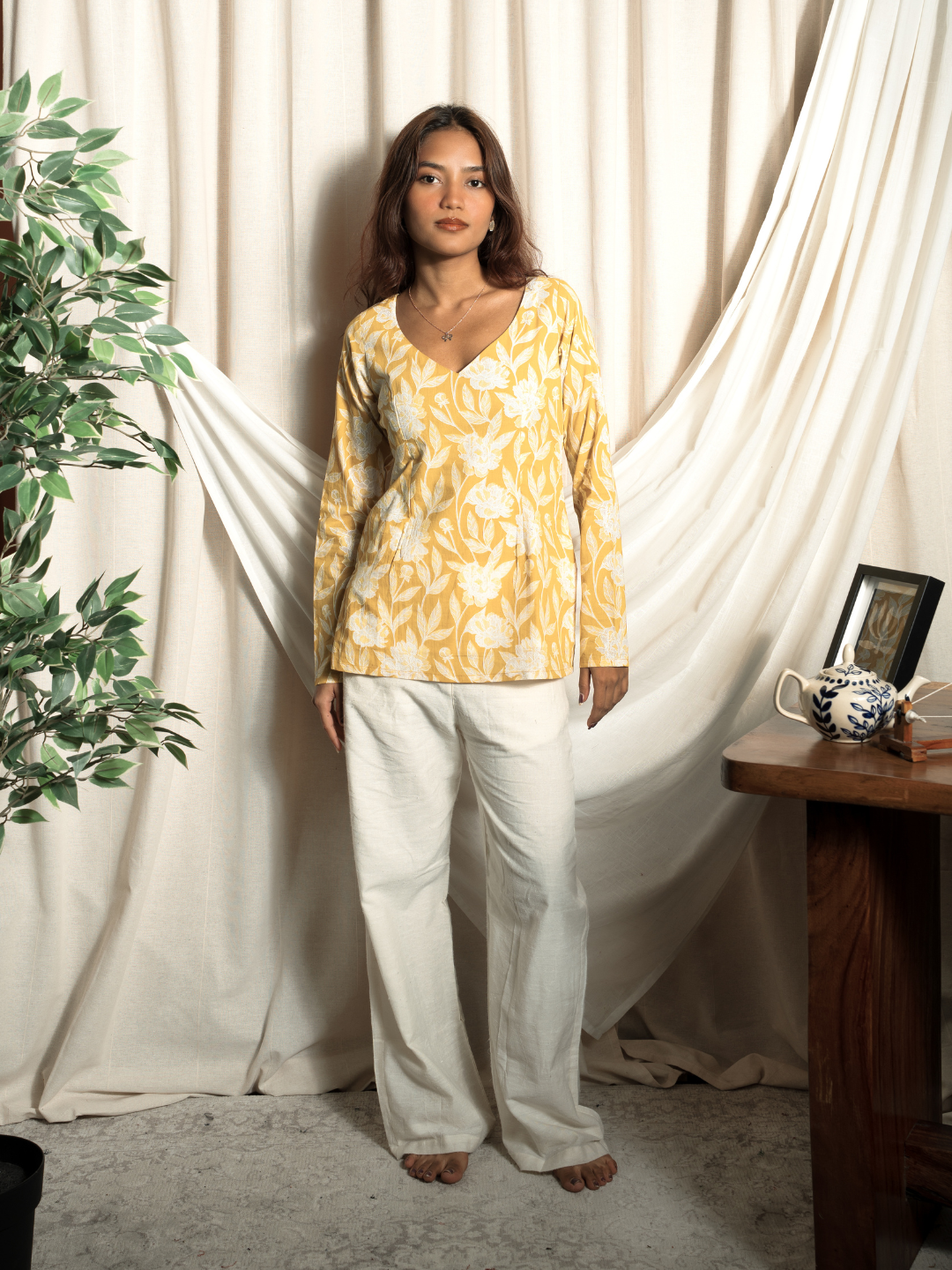 Nafeesa Full Sleeved Kurti NISHORAMA