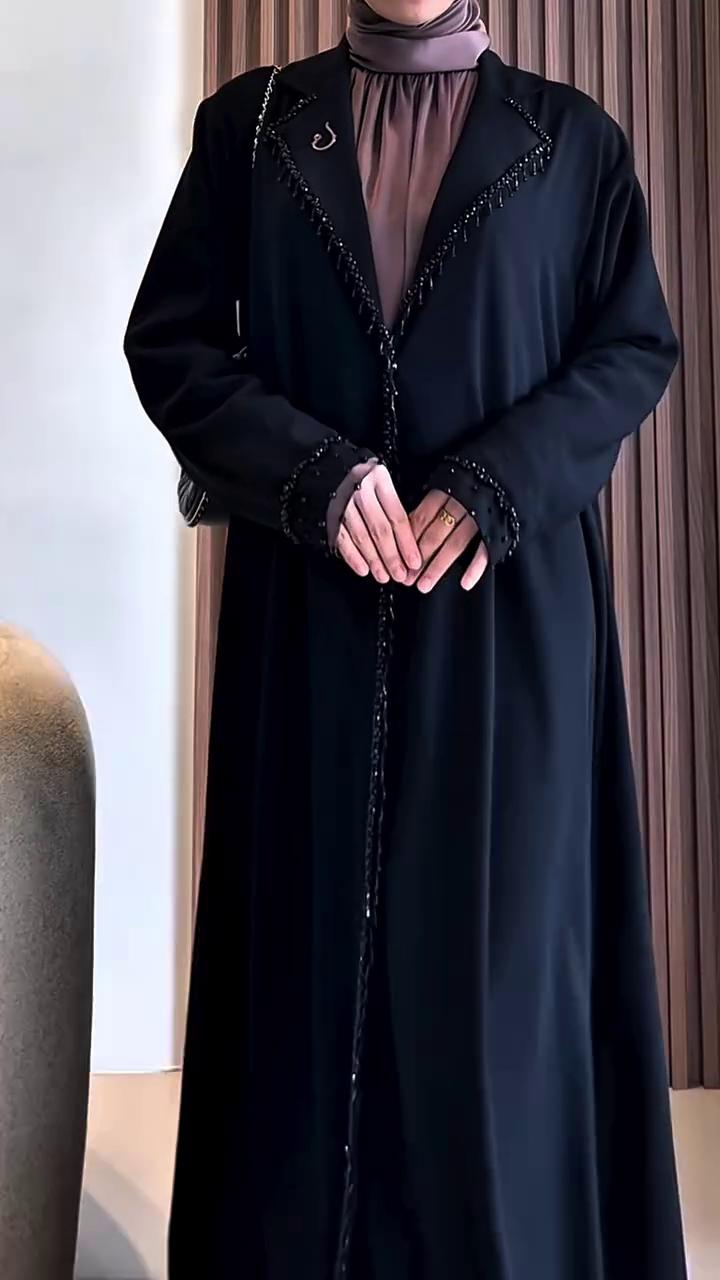 The "Elegance Noir" Beaded Lapel Abaya Abaya Store