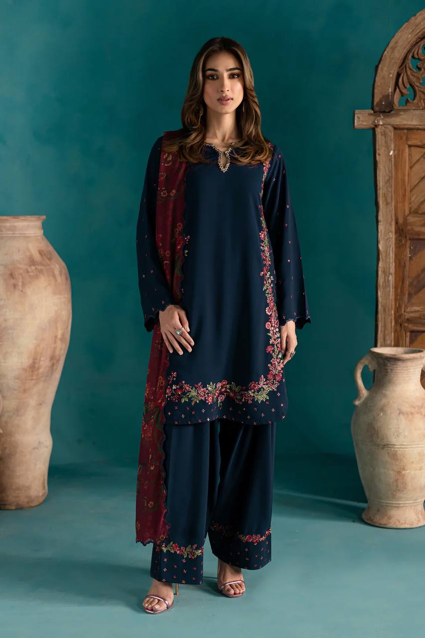 Natural Crep Silk Top-Bottom And Dupatta Set Mahathya